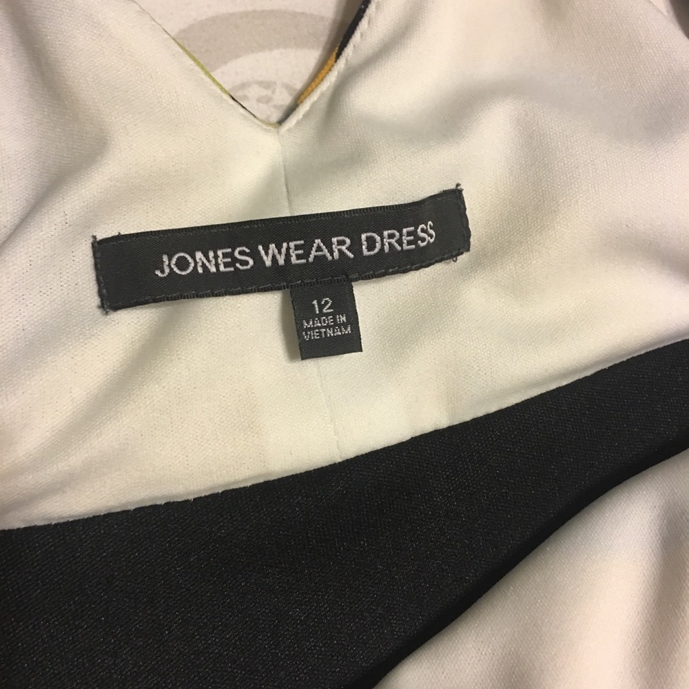 COPY - COPY - Yellow/Green/Black Jones Wear Dress, Size 12 - Picture 2 of 4